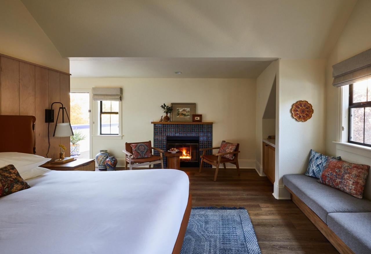The Stavrand Hotel Guerneville Eksteriør billede